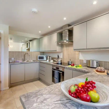 Corn Meadow * Casterton